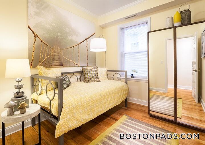 Building Photo - 3 Chauncy St