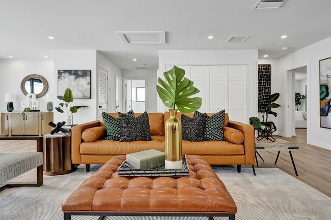 Building Photo - 5501 NE 18th Terrace