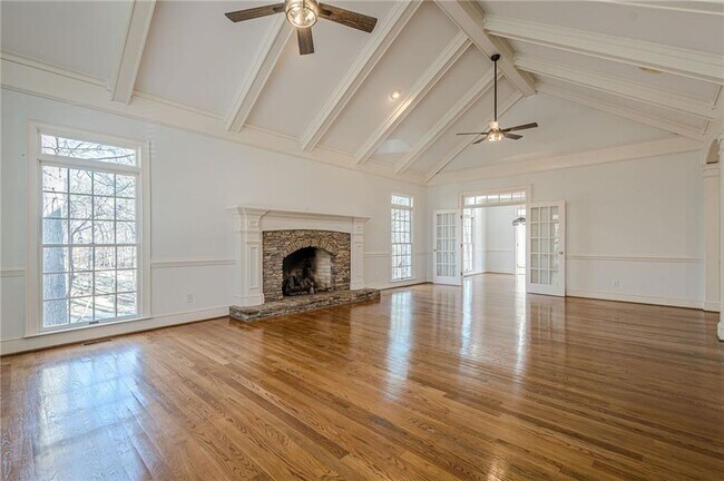 Building Photo - 34 Johnston Row NW