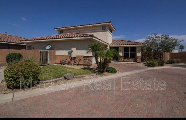 Building Photo - 2290 N 135th Dr