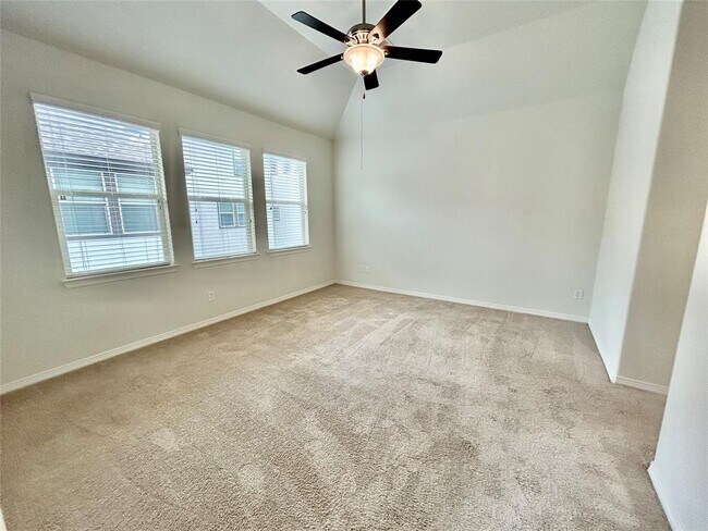 Building Photo - 1507 Peyton Oaks Pl
