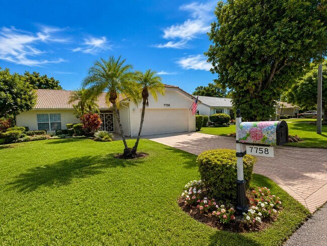 Building Photo - 7758 Cloverfield Cir