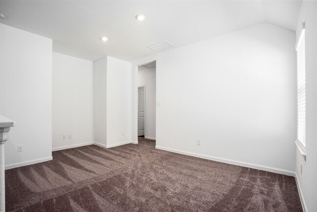 Building Photo - 2534 Blazing Star Dr