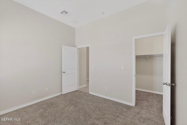 Building Photo - 12545 Cayo Norte Dr