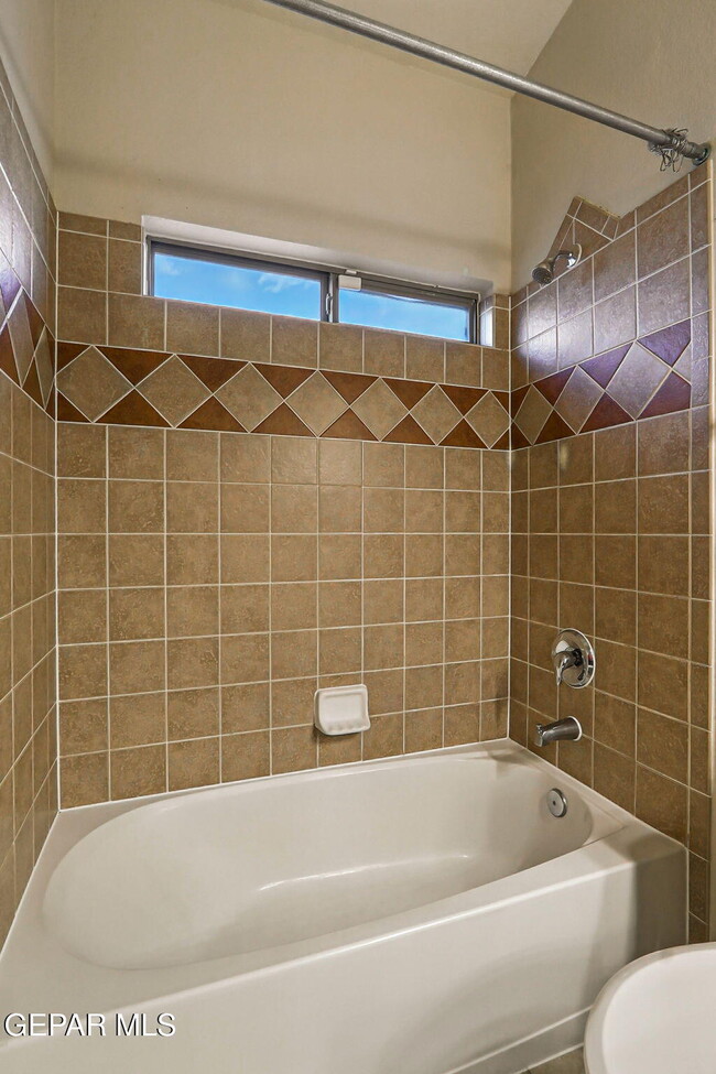 Building Photo - 12809 Tierra Alexis Dr