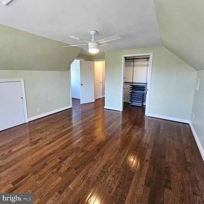 Building Photo - 5940 6th St