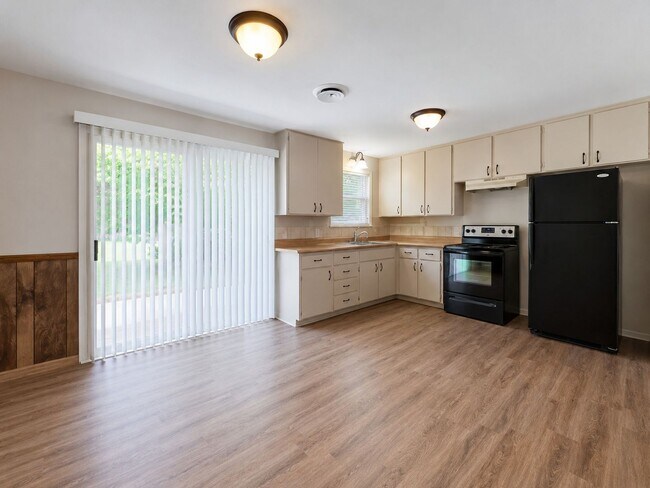 Building Photo - Charming & Convenient Home in Killeen, TX!