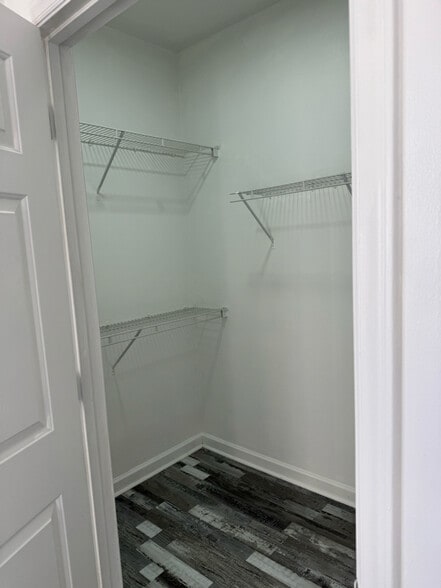 Building Photo - 3110 Daylilly Dr