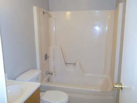 Building Photo - 1504 Cardinal Dr