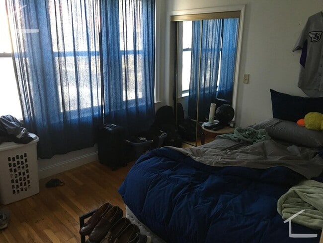 Building Photo - No Brokers Fee, Large Unit Steps from the T, Heat, Hot Water Included, Porch, Parking for Rent