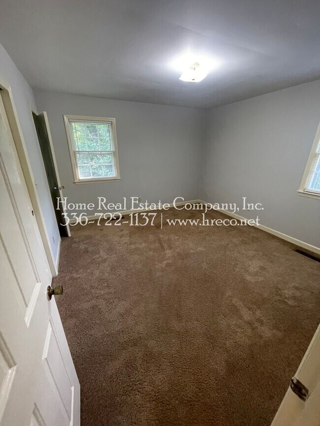 Building Photo - 405 Wiley Ave