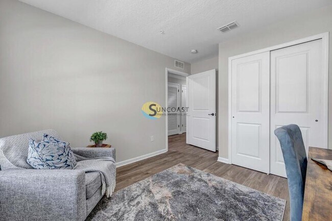 Building Photo - 1522 Yelford Cir