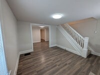 Building Photo - 2 Bedroom Home for Rent