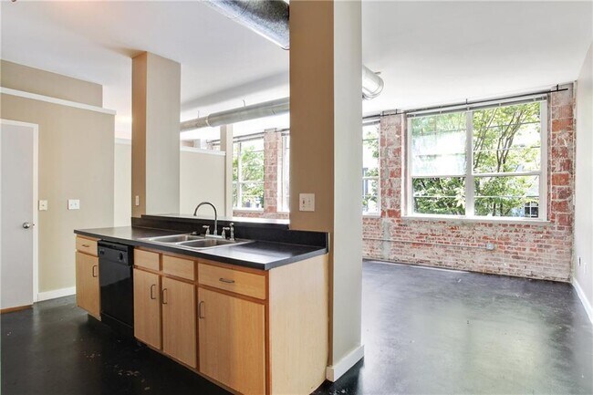 Primary Photo - 800 Peachtree St NE