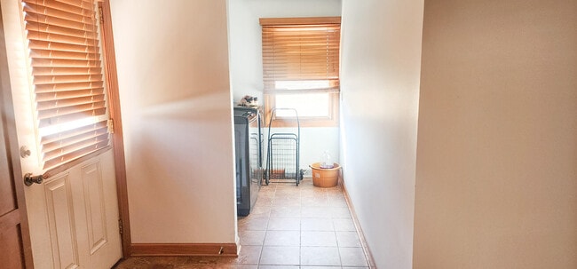 Building Photo - 6625 Washington Ave