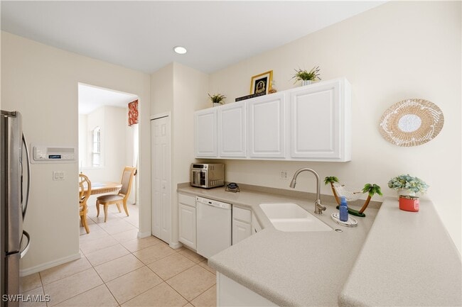 Building Photo - 2180 Arielle Dr