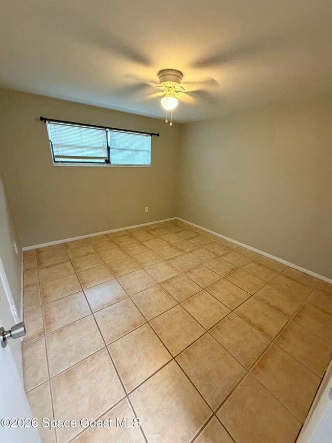 Building Photo - 625 Verbenia Dr