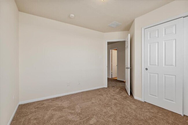 Building Photo - 2742 Windy Thicket Ln
