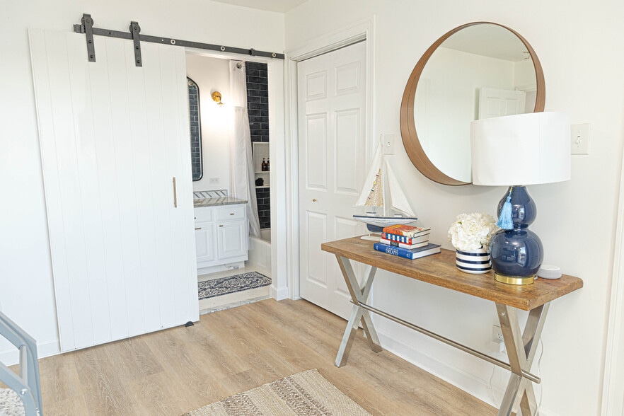 Building Photo - 212 Ambler St