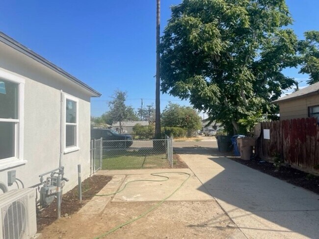 Building Photo - 1315 Washington Ave