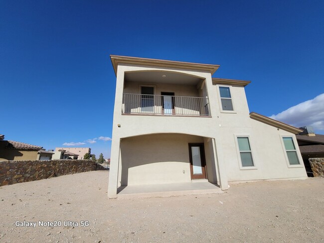 Building Photo - New Mexico Tresure