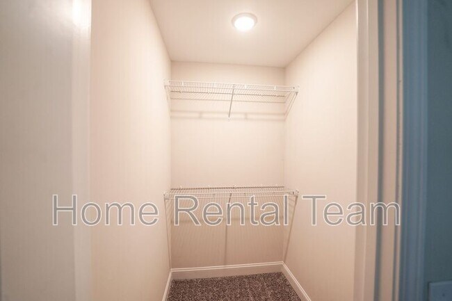 Building Photo - 87 Hammock Dr