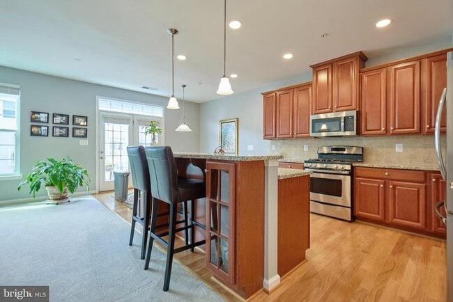 Building Photo - 21623 Romans Dr