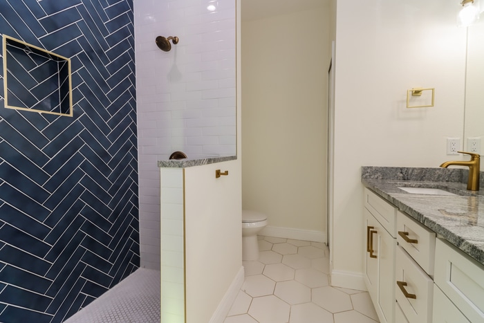 Building Photo - 2001 E Wood St