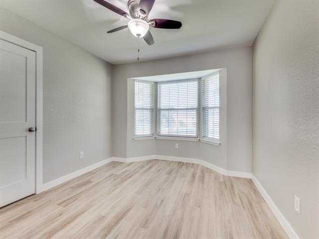 Building Photo - 2020 Normandy Dr