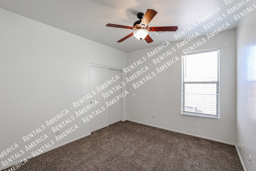 Building Photo - 4635 W Burgess Ln