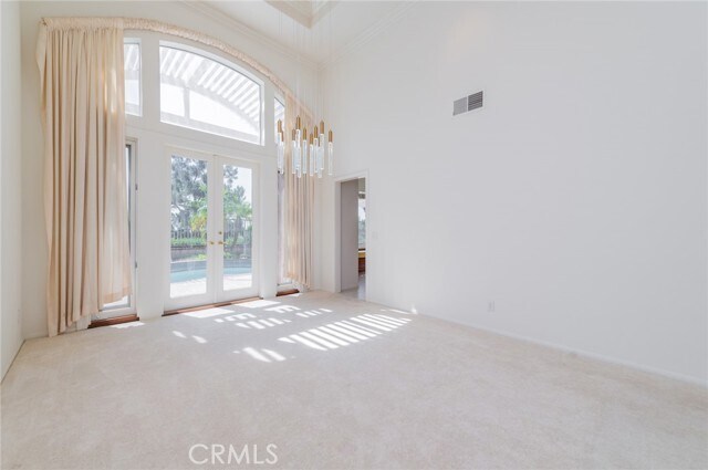 Building Photo - 22661 White Oaks