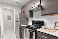 Building Photo - Waldan Pond Apartments