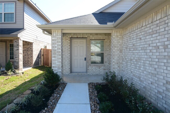 Building Photo - 1319 Winding Willow Dr
