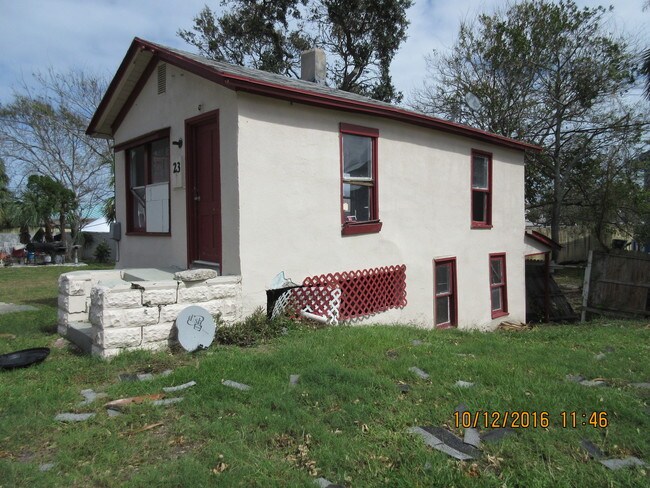 Building Photo - 23 S Peninsula Dr