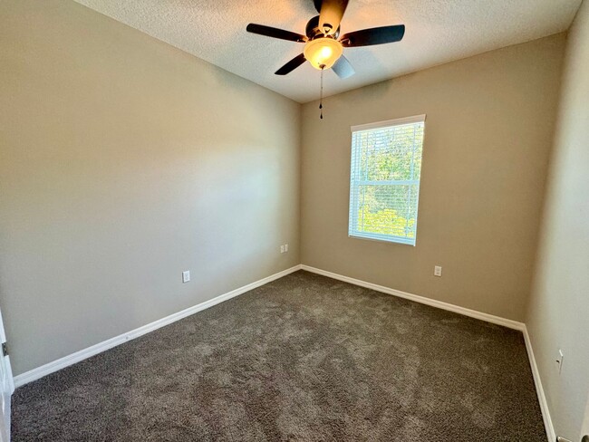 Building Photo - Move in ready 3/2 New Construction Townhou...
