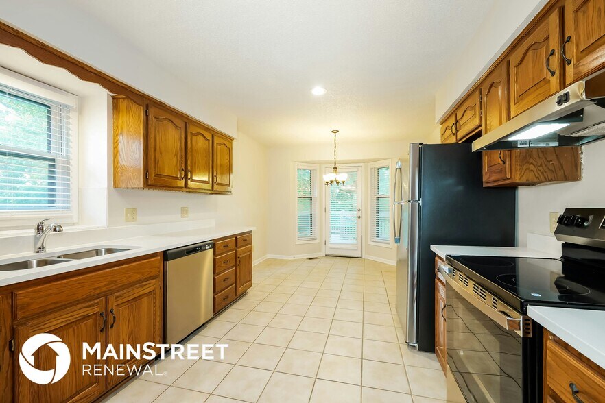 Building Photo - 408 SE Brownfield Dr