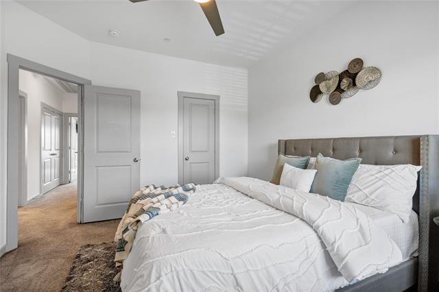 Building Photo - 8886 Ice House Dr