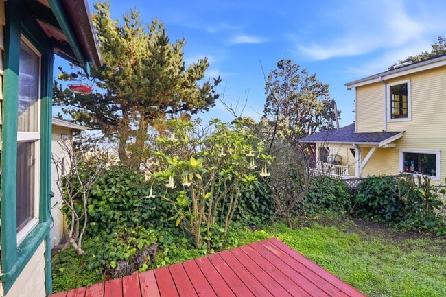 Building Photo - 500 Humboldt Rd