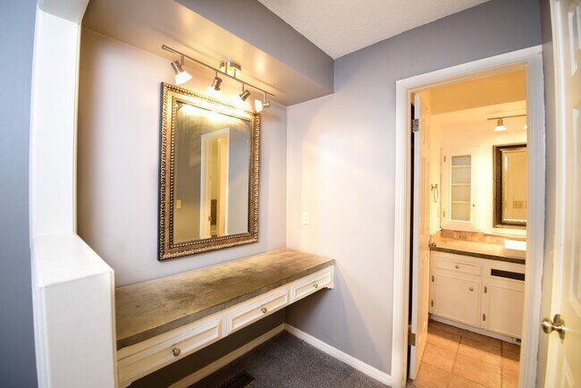 Building Photo - 7811 South College Ave E