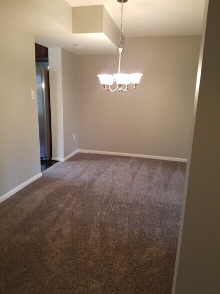 Dining Room - 6329 Fenestra Ct