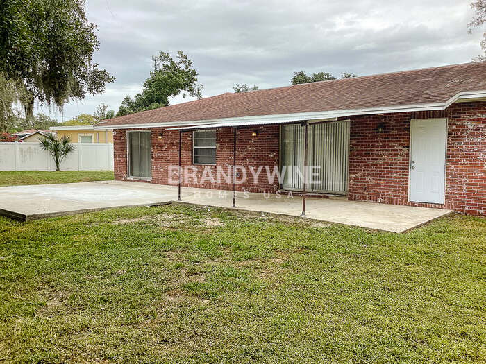 Building Photo - 1024 Hallwood Loop