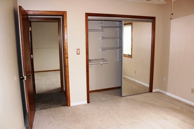 Building Photo - Huge Backyard - Close to Ft. Riley!