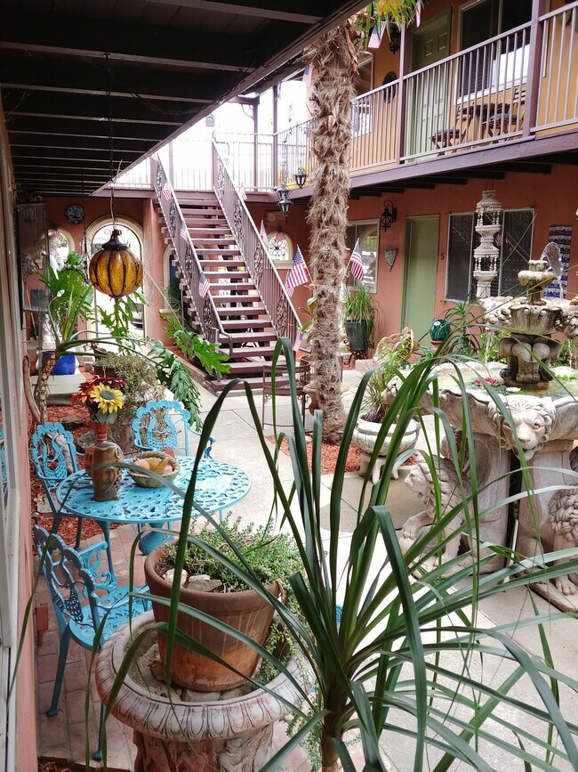 Paradise Quiet Courtyard - 3333 W St