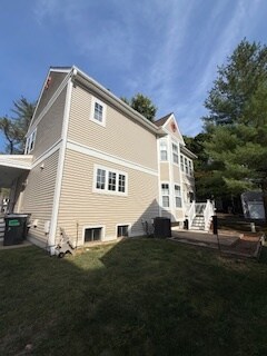 Building Photo - 10 Mabel Ln