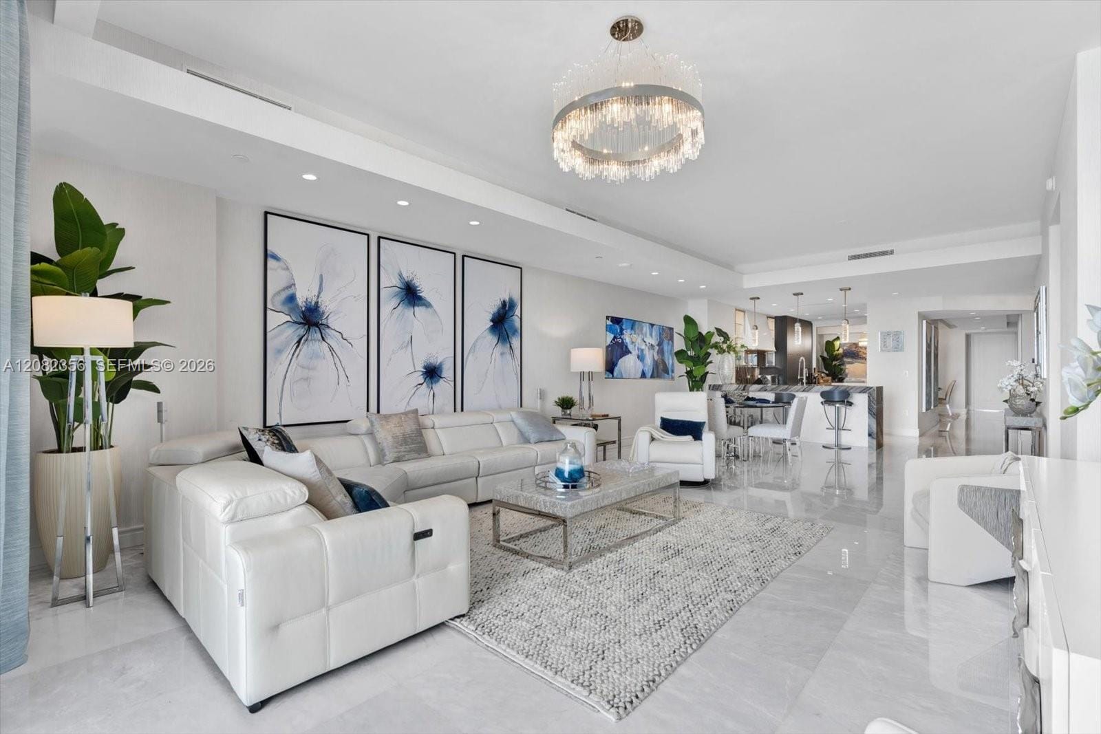 Building Photo - 17901 Collins Ave