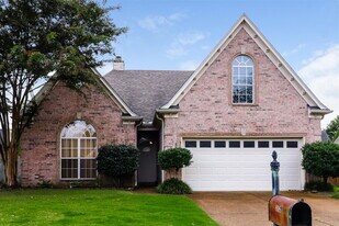 Building Photo - 8167 White Wing Cove W