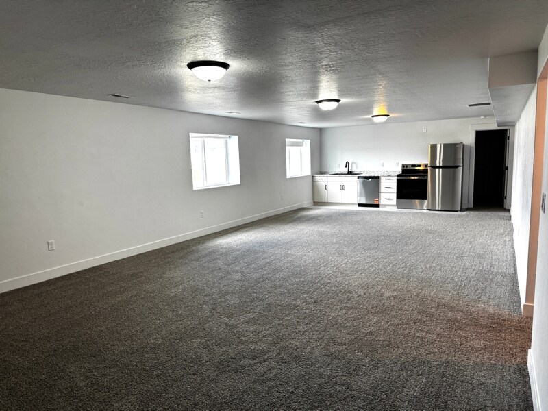 Building Photo - 5258 W 3750 S