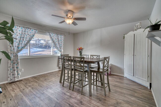 Building Photo - Charming 4 Bed 2 Bath Home in 80917!!!