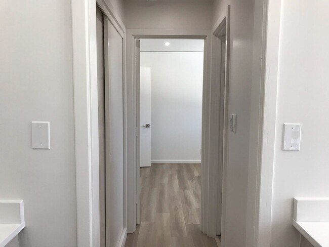 Building Photo - Make this your home! Fully remodeled 1 bedroom, 1 bath! Great Los Alamos Location. Upstairs Unit ...