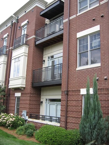 Primary Photo - 772 N Davidson St